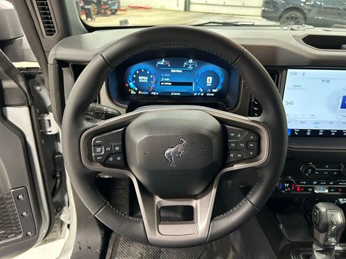 New 2026 Ford Bronco Big Bend w/ Black Diamond Package AWD/4WD image 15