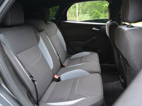 Used 2017 Ford Focus ST FWD image 15