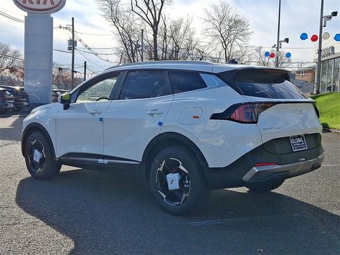New 2026 Kia Sportage EX image 3