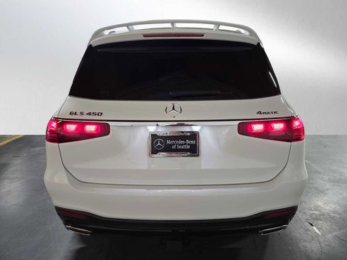Used 2026 Mercedes-Benz GLS 450 4MATIC image 4
