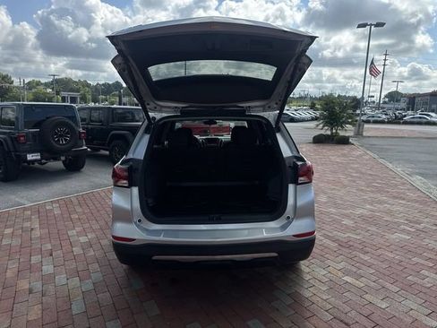 Used 2022 Chevrolet Equinox LT FWD image 29