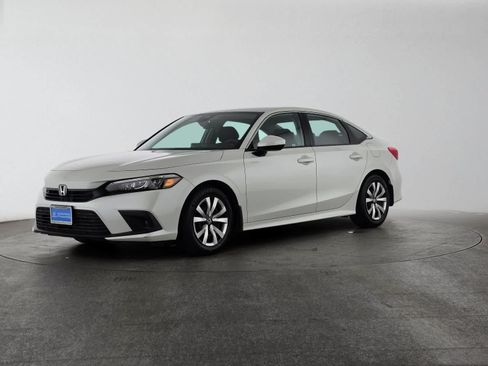 Used 2023 Honda Civic LX image 7