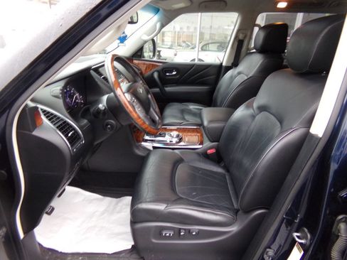 Used 2015 INFINITI QX80 4WD w/ Deluxe Technology Package image 10