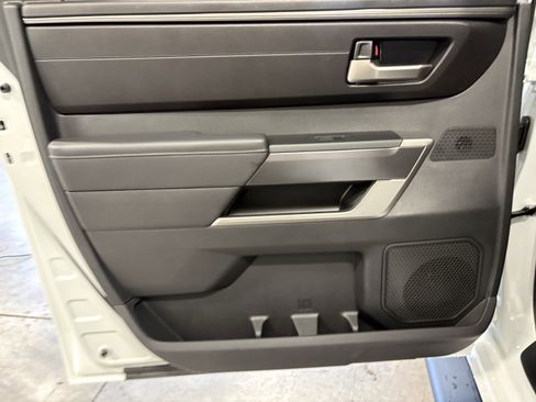 Used 2025 Toyota Tundra SR5 image 6