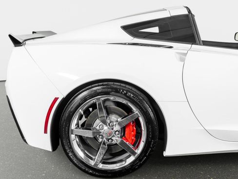 Used 2014 Chevrolet Corvette Stingray Coupe RWD image 8