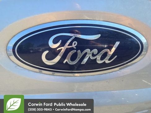 Used 2017 Ford F250 XLT AWD/4WD image 13