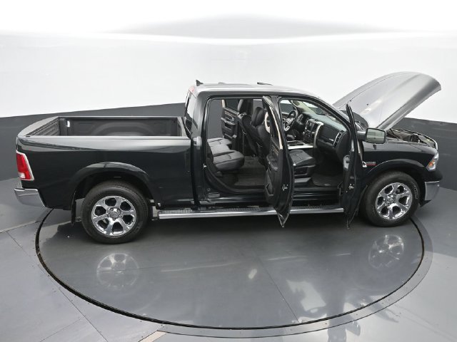 Used 2017 RAM 1500 Laramie w/ Convenience Group AWD/4WD image 65