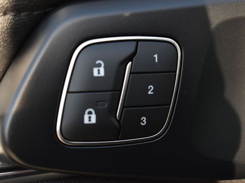 New 2025 Ford Ranger Lariat w/ Black Appearance Package image 14