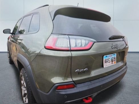 Used 2020 Jeep Cherokee Trailhawk w/ Cold Weather Group AWD/4WD image 5