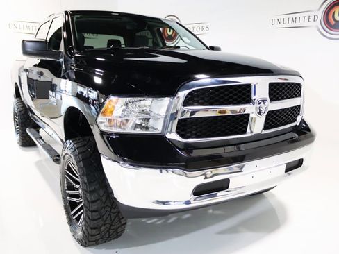 Used 2022 RAM 1500 Classic SLT image 21