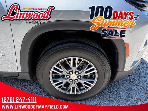 Used 2026 Chevrolet Traverse LT FWD image 10