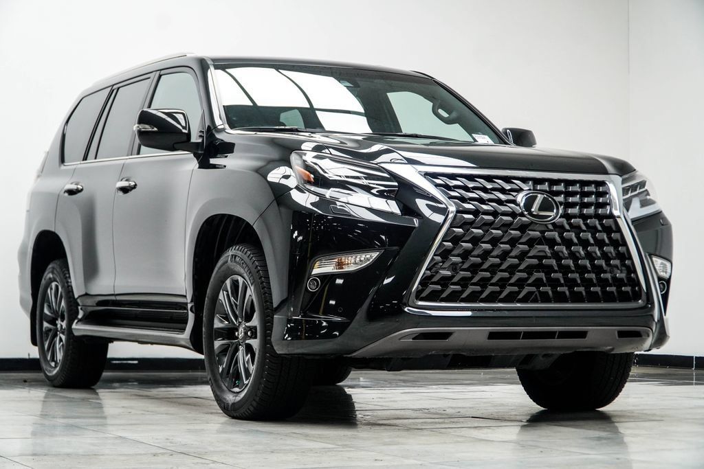 Used 2023 Lexus GX 460 Premium w/ Premium Package AWD/4WD image 5