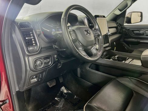 Used 2023 RAM 1500 Limited AWD/4WD image 9