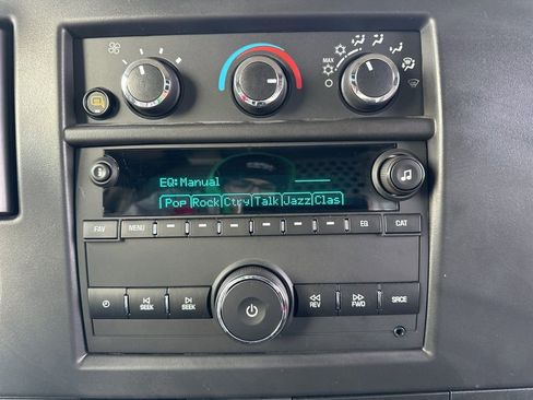 Used 2025 Chevrolet Express 2500 Extended w/ Communications Package image 32