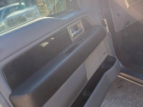 Used 2012 Ford F150 Platinum image 46