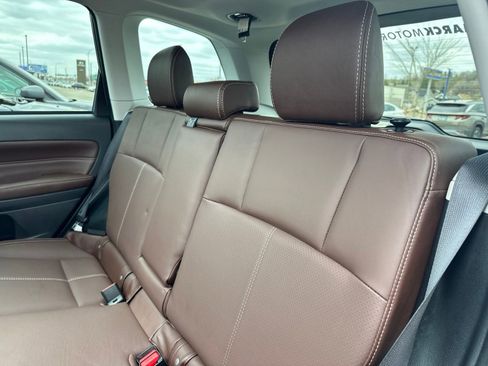 Used 2017 Subaru Forester 2.5i Touring AWD/4WD image 20