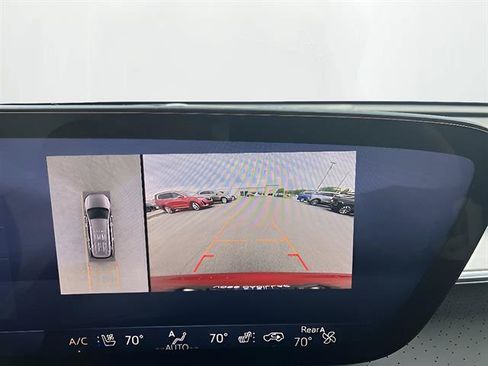 Used 2025 Buick Enclave Avenir w/ Super Cruise Package AWD/4WD image 14