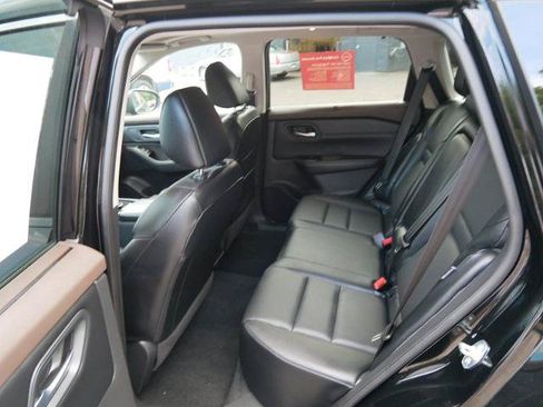 Certified 2023 Nissan Rogue SV w/ SV Premium B Package AWD/4WD image 11