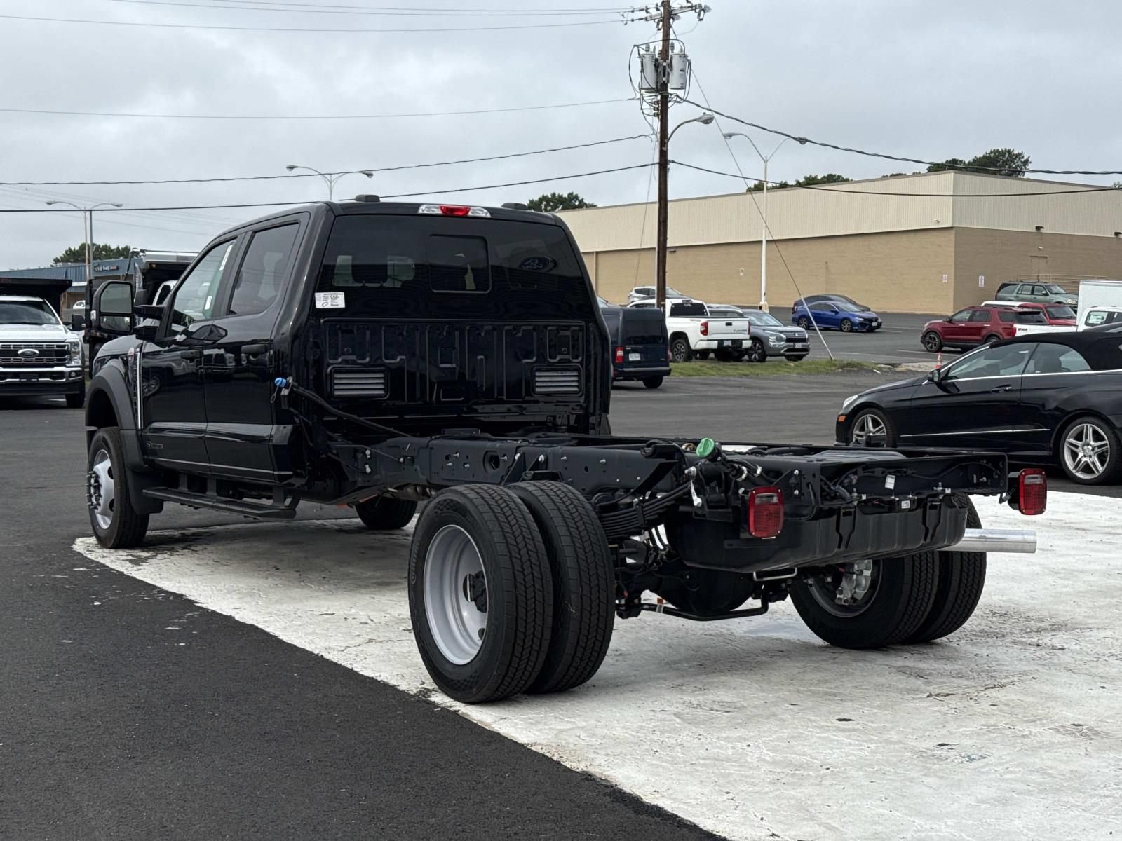 New 2026 Ford F550 4x4 Crew Cab Super Duty image 5