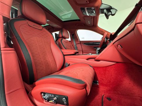 New 2025 Bentley Flying Spur Plug-In Hybrid AWD/4WD image 35