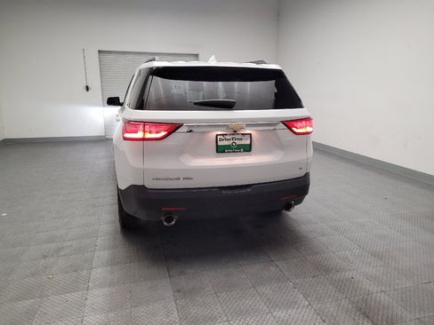 Used 2019 Chevrolet Traverse LT AWD/4WD image 6