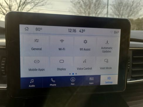 Used 2022 Ford Explorer Limited w/ Equipment Group 301A image 41