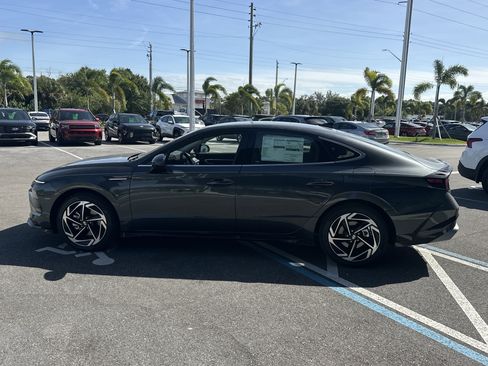 New 2026 Hyundai Sonata SEL FWD image 9