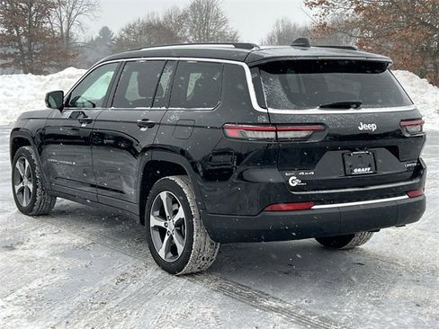 Used 2023 Jeep Grand Cherokee L Limited w/ Luxury Tech Group II image 11