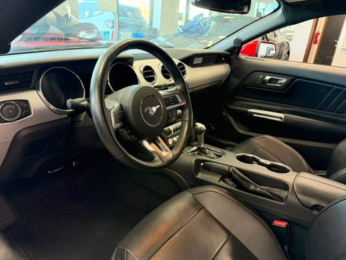 Used 2015 Ford Mustang Premium RWD image 18