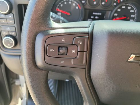Used 2026 Chevrolet Silverado 1500 Custom Trail Boss w/ Turbomax Blackout Package AWD/4WD image 27