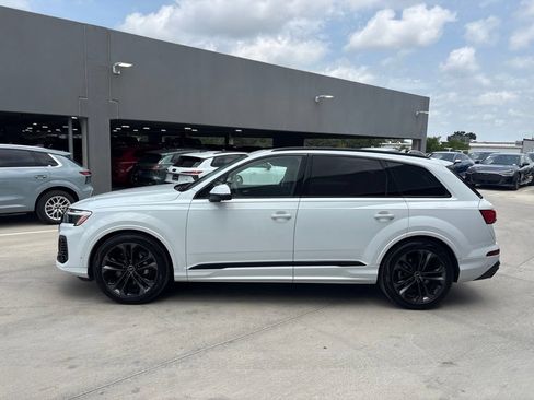Used 2026 Audi Q7 3.0T Premium Plus w/ Premium Plus Package AWD/4WD image 9