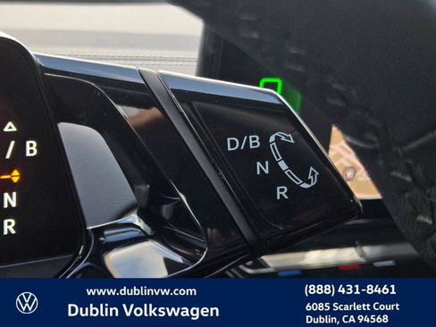 Used 2023 Volkswagen ID.4 Pro S RWD image 21