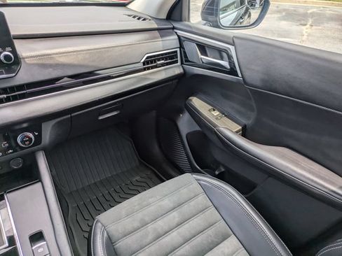 Used 2024 Mitsubishi Outlander SE FWD image 18