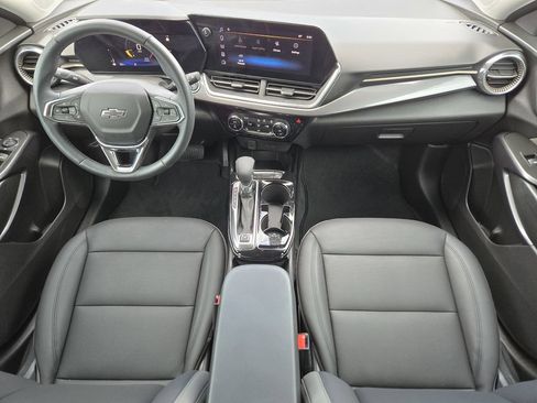 Used 2026 Chevrolet Trax ACTIV w/ Driver Confidence Package FWD image 21