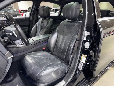 Used 2016 Mercedes-Benz S 550 Sedan image 9