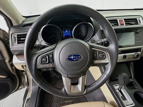 Used 2017 Subaru Outback 2.5i Limited w/ Popular Package #5 AWD/4WD image 12