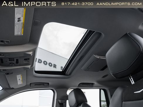 Used 2019 Cadillac Escalade Luxury image 50