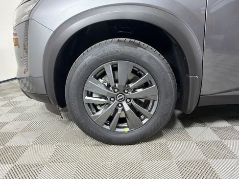 New 2026 Nissan Pathfinder SV image 10