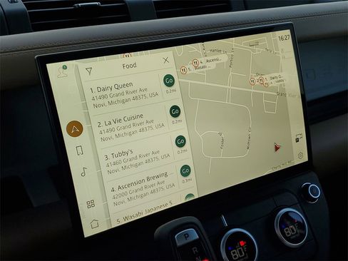 New 2026 Land Rover Defender 130 X-Dynamic SE image 21