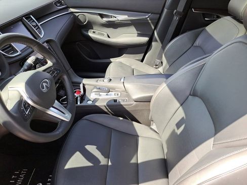 Used 2025 INFINITI QX55 Luxe w/ Cargo Package image 24