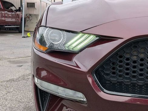 Used 2018 Ford Mustang Coupe w/ Equipment Group 101A RWD image 10