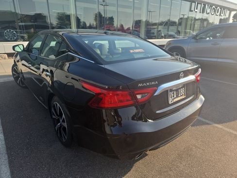 Used 2017 Nissan Maxima 3.5 SL FWD image 6