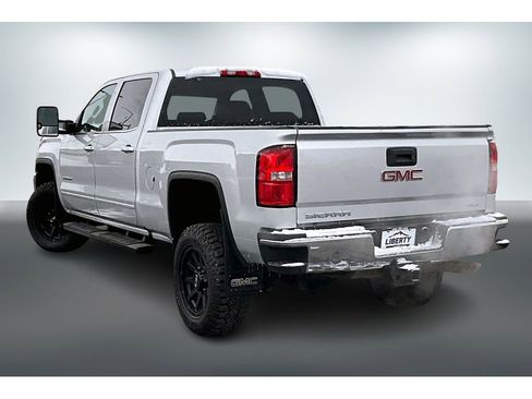 Used 2017 GMC Sierra 3500 SLE image 4