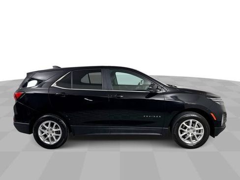 Used 2024 Chevrolet Equinox LT AWD/4WD image 9
