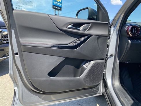 New 2026 Chevrolet Equinox RS w/ Convenience Package III image 21