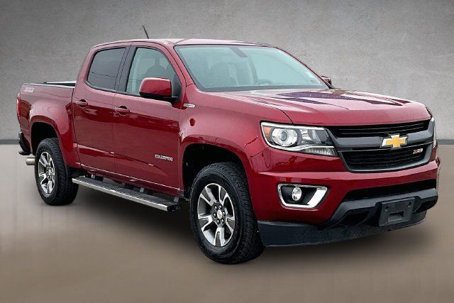 Used 2017 Chevrolet Colorado Z71 AWD/4WD image 8