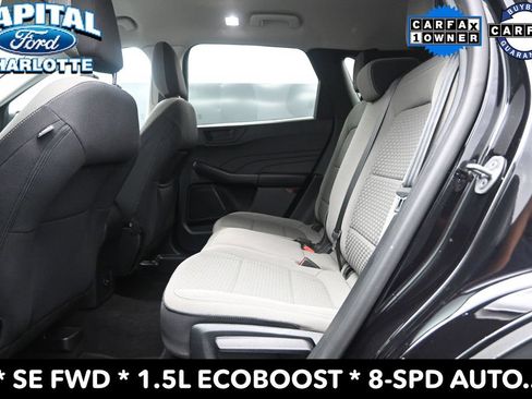 Used 2022 Ford Escape SE w/ SE Sport Appearance Package FWD image 10
