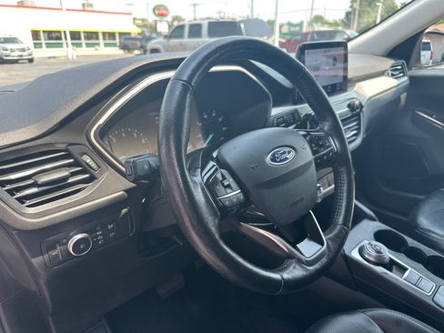 Used 2021 Ford Escape SEL FWD image 23