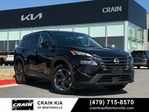 Used 2024 Nissan Rogue SV AWD/4WD image 1