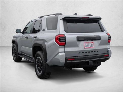 Certified 2025 Toyota 4Runner TRD Off Road image 8